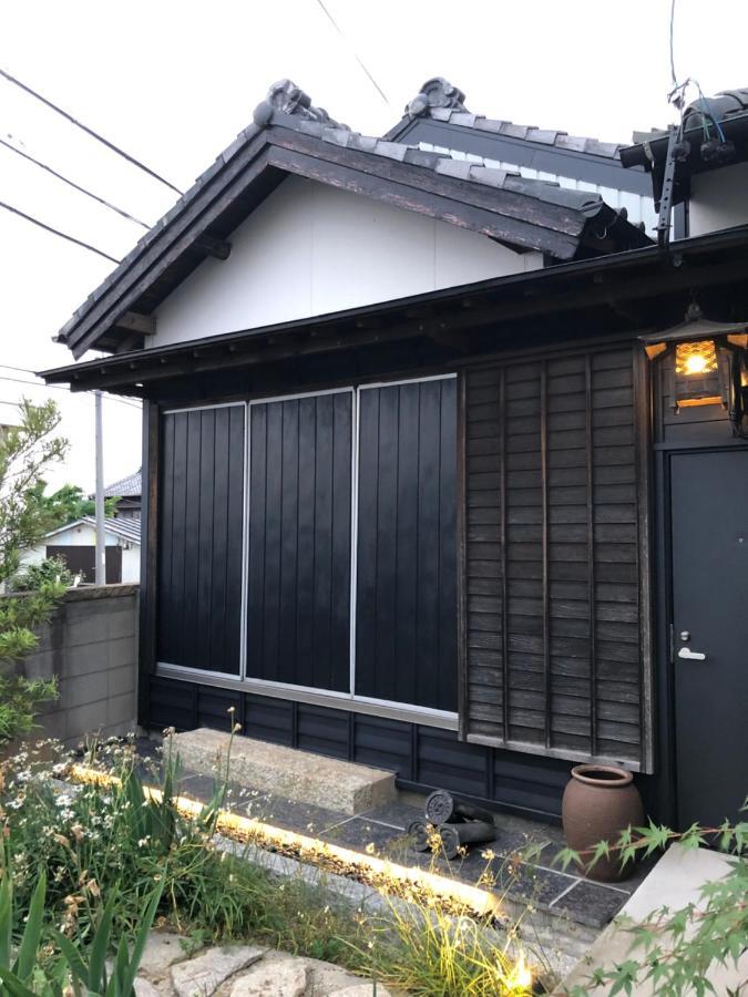 Tomo's - Priceless Experience - Apartment